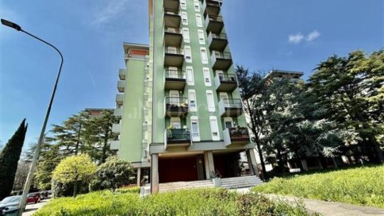 Guide immobiliari: possiamo comprare casa con 80.000 euro?